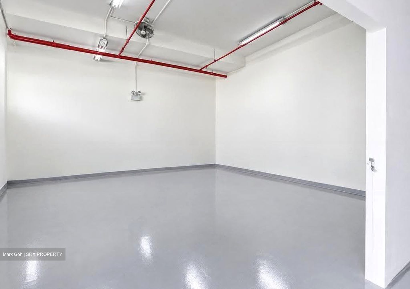 Quartz Industrial Building (D13), Factory #618744401